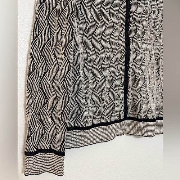 St John Collection Knit Full Zip Sweater in Black and Beige / Cream size 8 - Picture 2 of 9